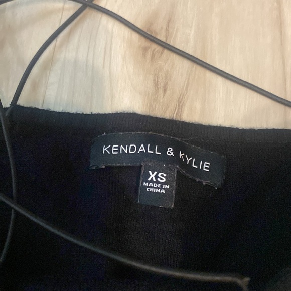 KENDALL & KYLIE | Black Rhinestone Angel Tank Top - Picture 4 of 5